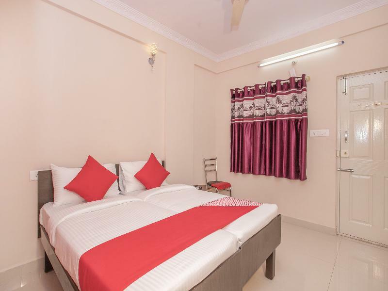 Sri Balaji Guest House Бангалор Экстерьер фото
