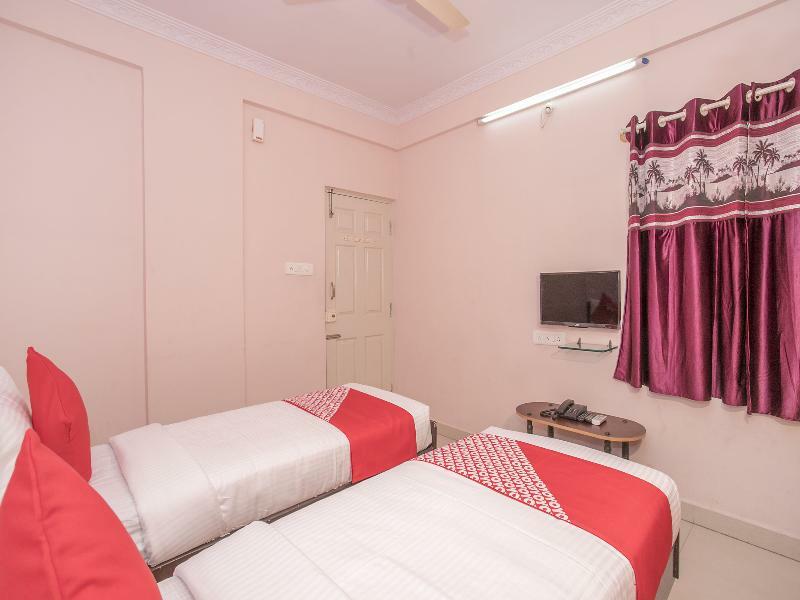 Sri Balaji Guest House Бангалор Экстерьер фото
